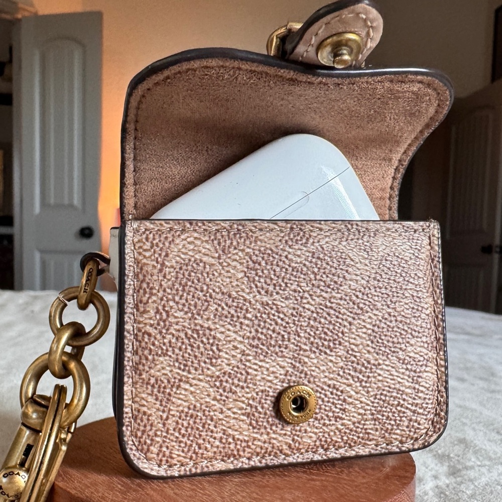 Coach Mini Beat Bag Charm with Horse & Carriage Leather Keychain Brown - Picture 2 of 6